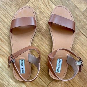 Steve Madden Donddi Sandal